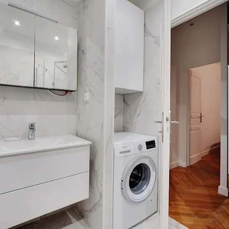 Luxury View On Arc Of Triumph Apartment *