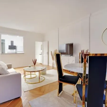 Apartment Luxury View On Arc Of Triumph *