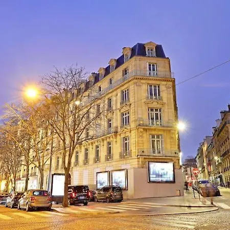 Luxury View On Arc Of Triumph Paris