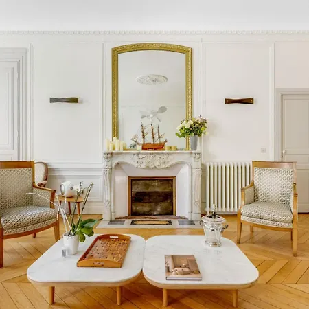 Luxury View On Arc Of Triumph Apartment Paris