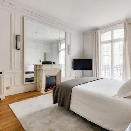 French Luxury - Luxe A La Francaise - Arc Of Triumph * Paris