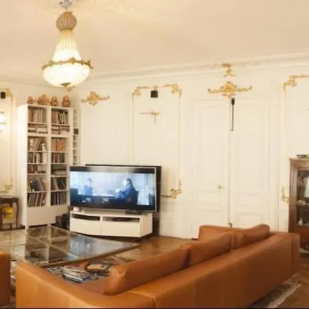 Apartment Luxury Room - View Arc Of Triumph Paris